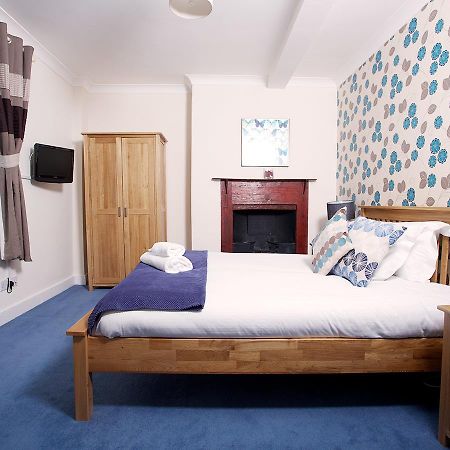 Ashburton Court 79 Bed & Breakfast Екстериор снимка